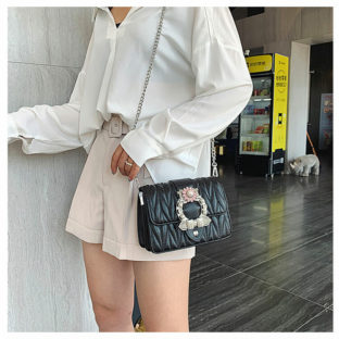 ビジュー装飾バッグ