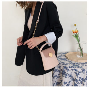 ハートショルダーバッグ