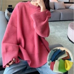 カラバリ豊富な可愛いニットをご紹介♪