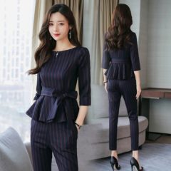 スタイリッシュなドレスをご紹介♪