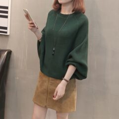 ちょっぴり春らしさもある？暖かくもかわいく着こなせるニット