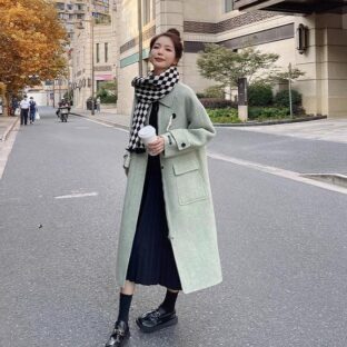 カジュアルミッドレングスホーンボタン　ウールコート