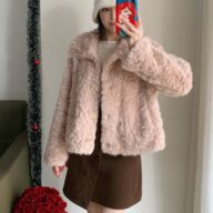 冬だって可愛いアウターを選びたい！あったかいピンク色3選