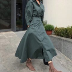 秋はくすみカラーワンピが恋しくなる♪とっておきデザイン3選